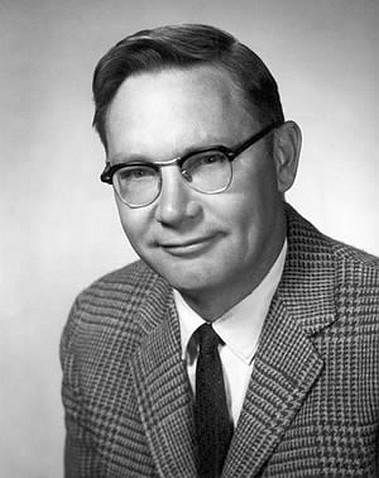 Dr James E. McDonald